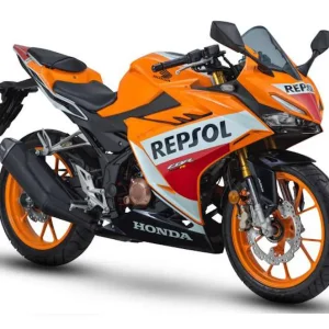 Honda-CBR-150R-Repsol-ABS-2026-edition-side-view-in-Bangladesh-showroom